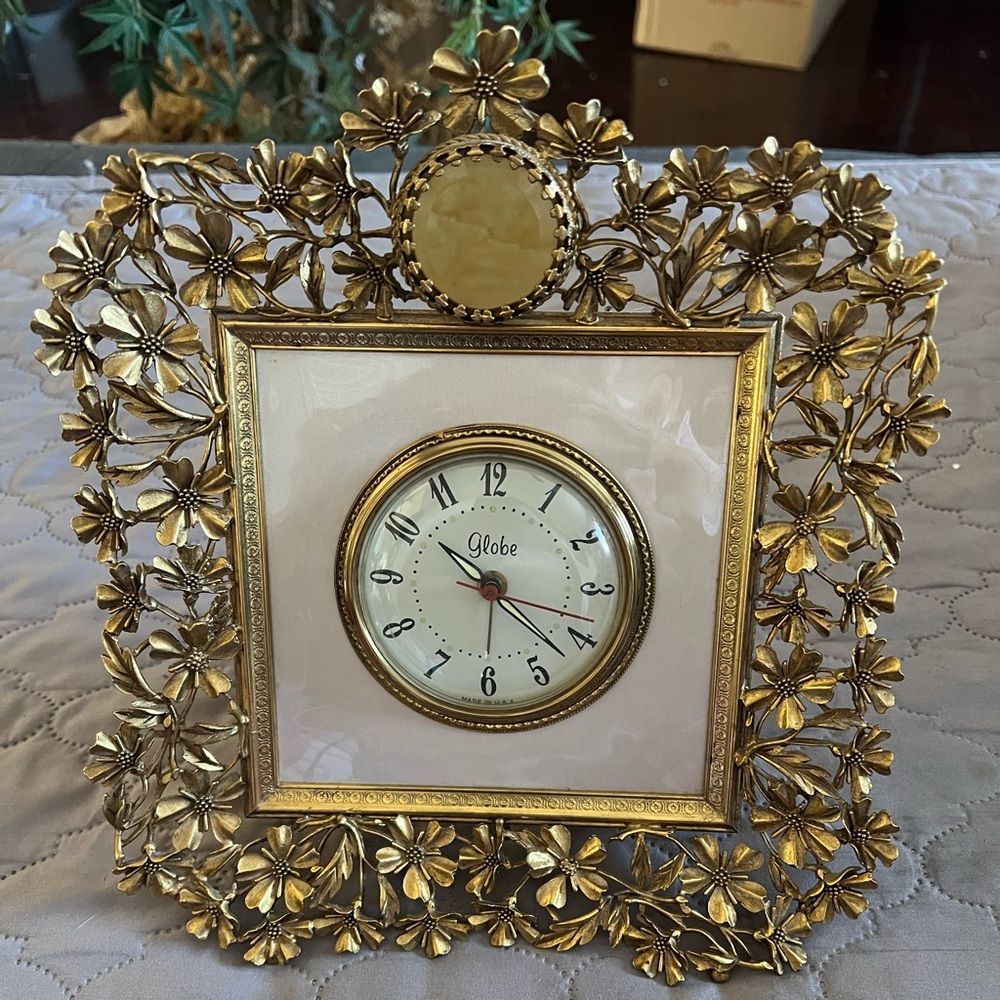 Globe Gold Square Clocks Wall Decor